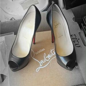 Christian Louboutin Very Prive 120 Size 8
